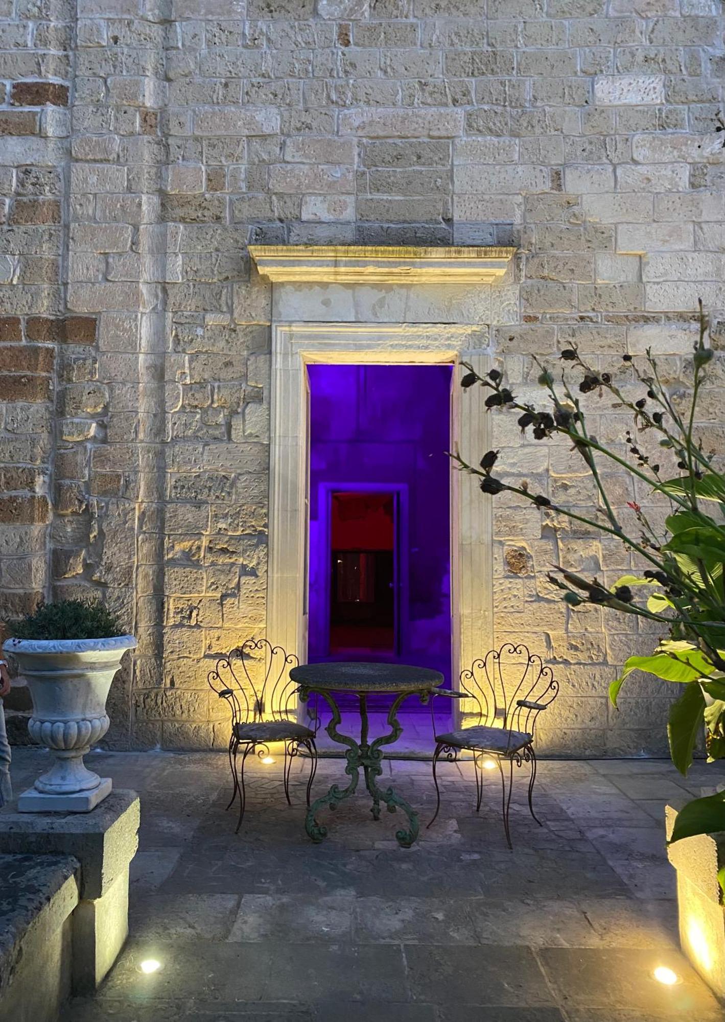 לינה וארוחת בוקר לצ'ה Palazzo De Carlo E Il Parco Dei 7 Pozzi מראה חיצוני תמונה